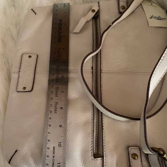 Beautiful authentic Del Rey Leather - Picture 2 of 3